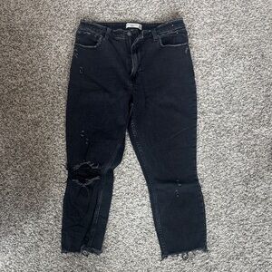Abercrombie & Fitch Curve Love Black High-Rise Distressed Ankle Jeans